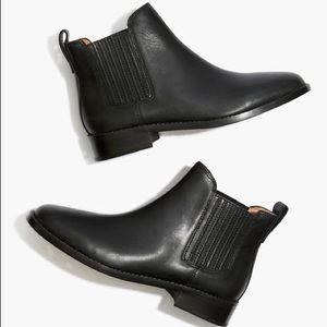 Madewell
Ainsley Chelsea Boots
